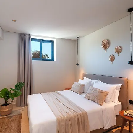 Massari Breeze Malona Village